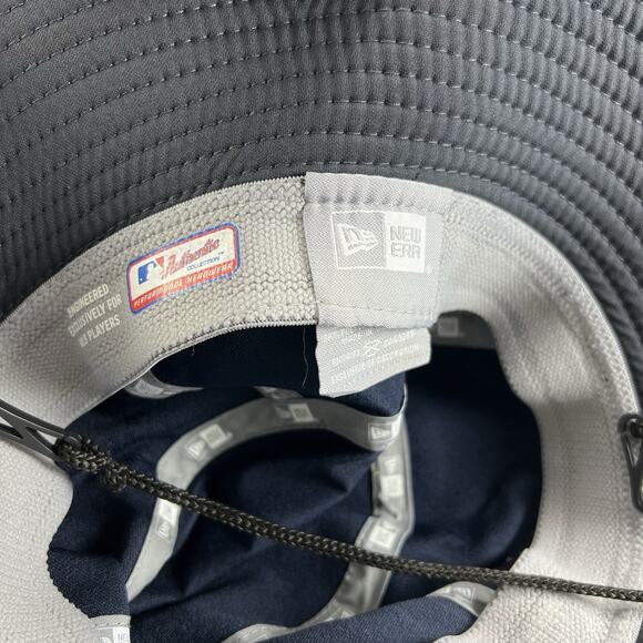 Seattle Mariners New Era Bucket Hat, Engineered For Players Navy Blue - Picture 6 of 7